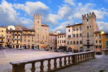 Arezzo private walking tour
